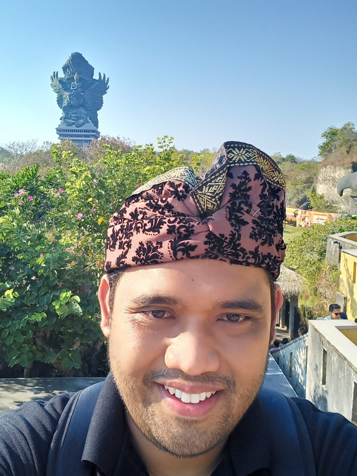 Sonasa Rinusantoro - CEO